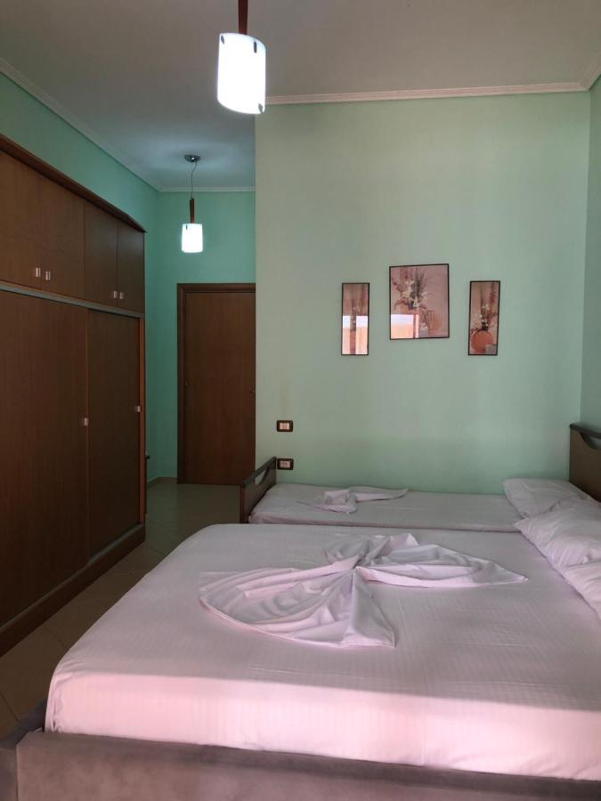 Lungomare Apartment Vlore Exterior photo
