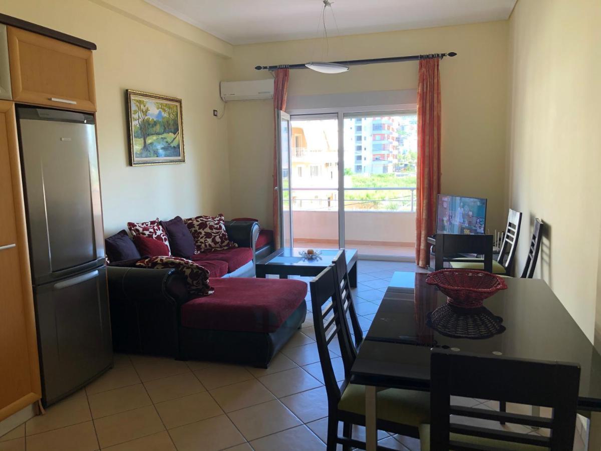 Lungomare Apartment Vlore Exterior photo